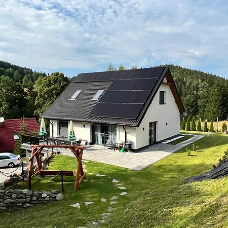 Viwaldi Janowa Gora シェンナ